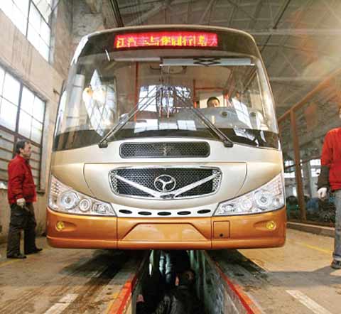 2009武汉版新公交将亮相第七届北京国际客车展