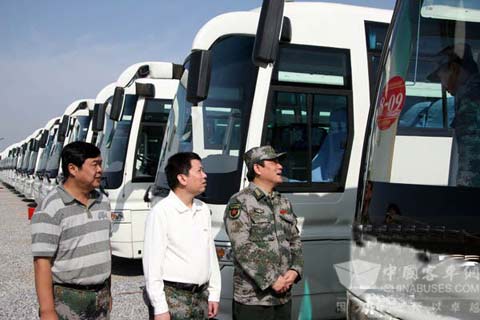 100台"衡山"牌大客车将承担阅兵村车辆保障任务