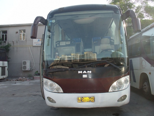 低价出售宇通ZK6120H曼下线客车,03年11月上
