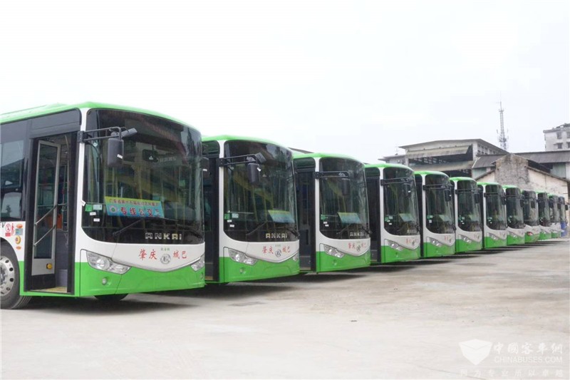 长春：市400辆纯电动公交即将上线运营