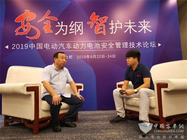 关于新能源客车动力电池安全 对话重庆东城公交董事长舒渝