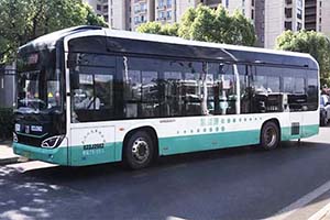 吉利星际氢燃料电池城市客车 为武汉市民提供满意出行