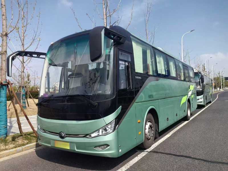 2022年10月 同款两台50座非营运宇通6117新能源电车