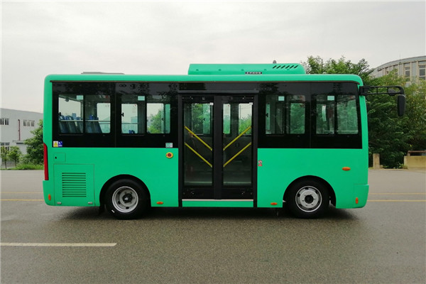 峨嵋EM6810BEVG1公交车（纯电动13-27座）